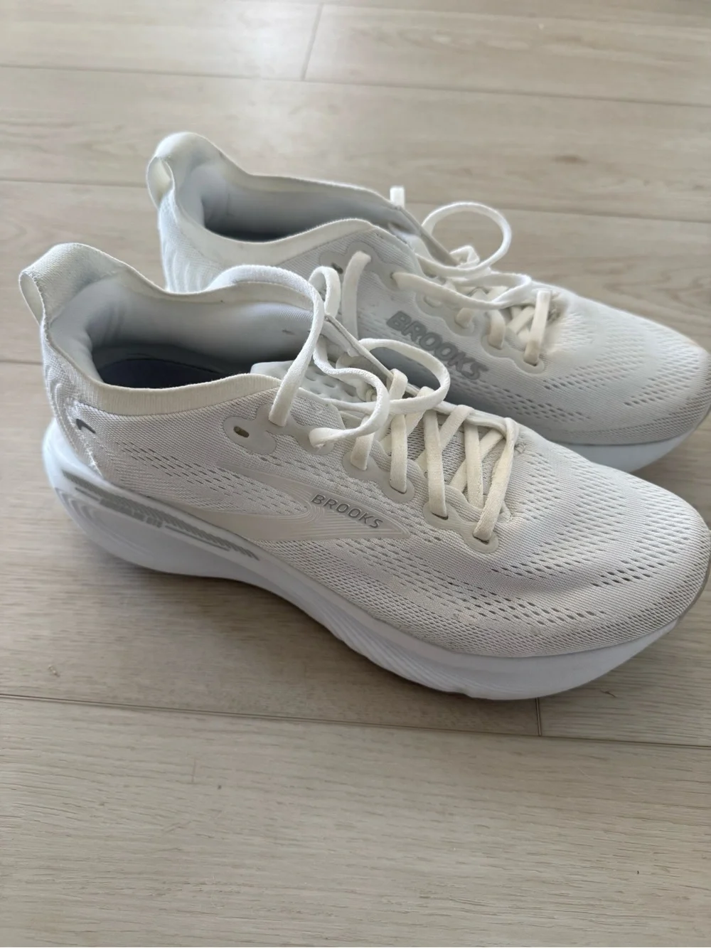 Brooks Women’s Adrenaline GTS 25